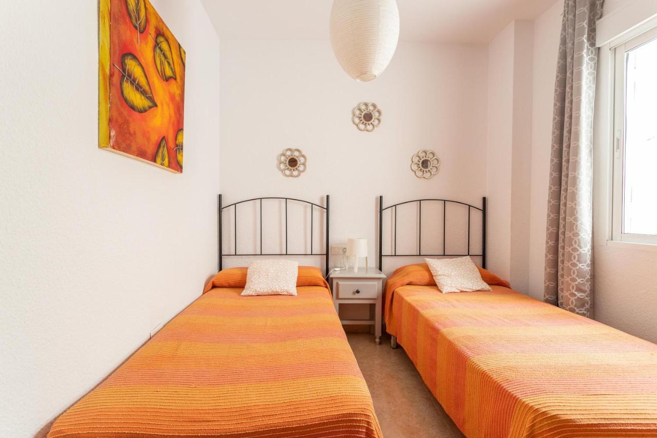Apartamento Turquesa 内尔哈 外观 照片